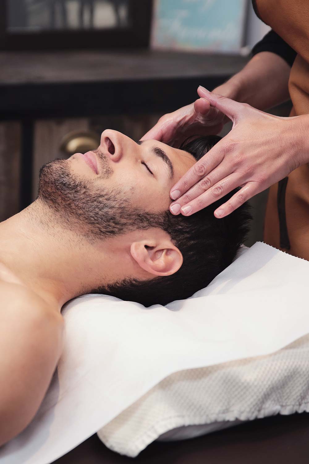 L'atelier vintage à Lyon : soins visage pour homme, massage pour